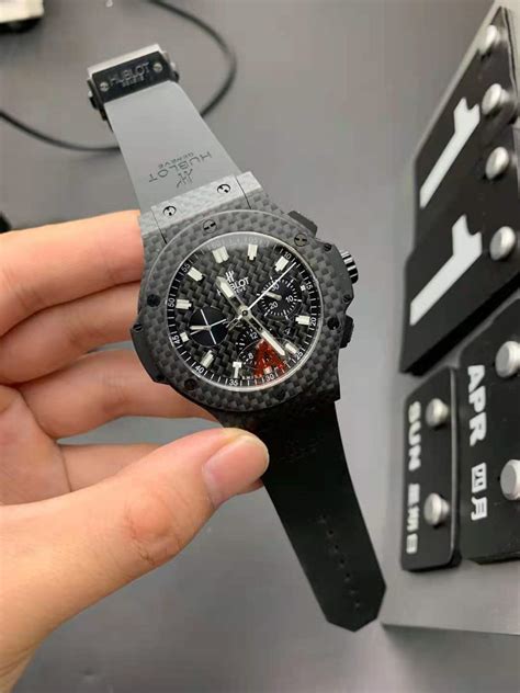 hublot carbon fiber watch replica